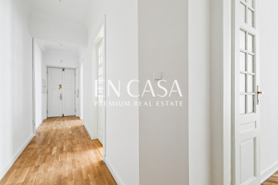 Commercial space Rent Warszawa Śródmieście Bagatela